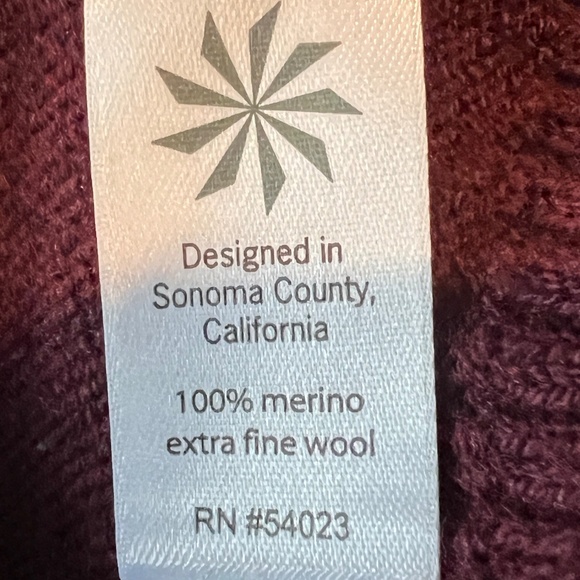 Athleta Merino Wool Tunic Sweater Long Sleeve Burgundy Size M - Picture 4 of 4